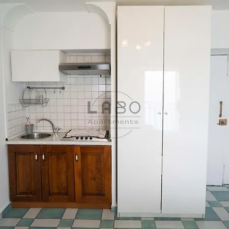 Apartment Choros